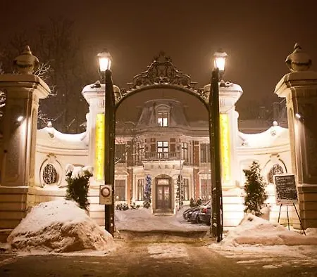 Station * Varšava