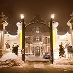 Station * Varsó