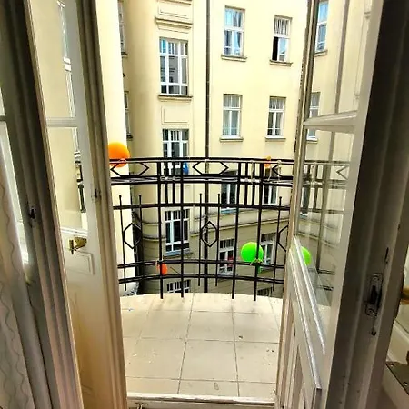 Hostel Station